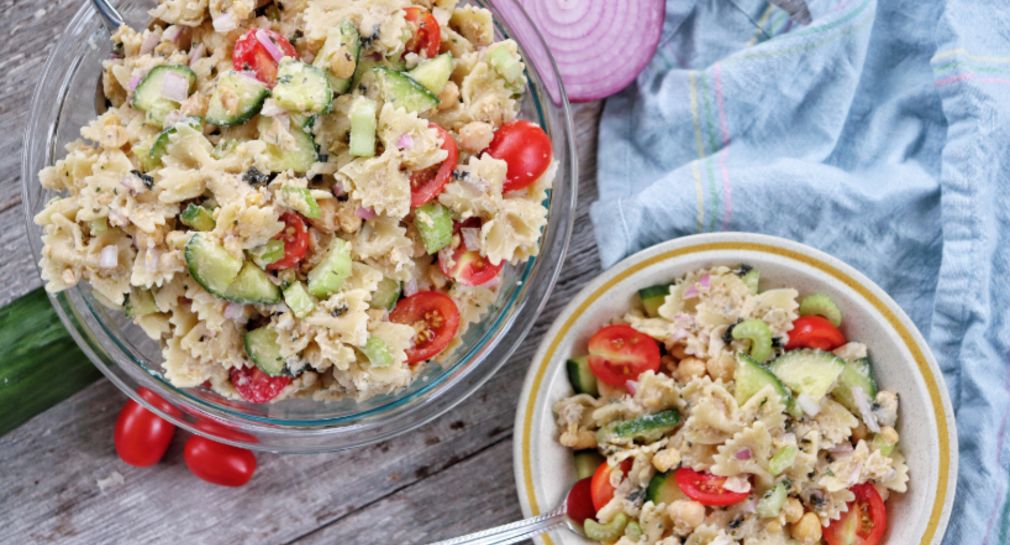 chickpea pasta salad